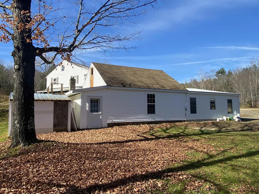 11 Oak Drive Gilsum NH 03448