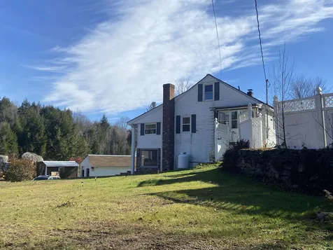 11 Oak Drive Gilsum NH 03448