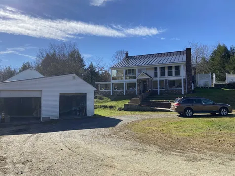 11 Oak Drive Gilsum NH 03448
