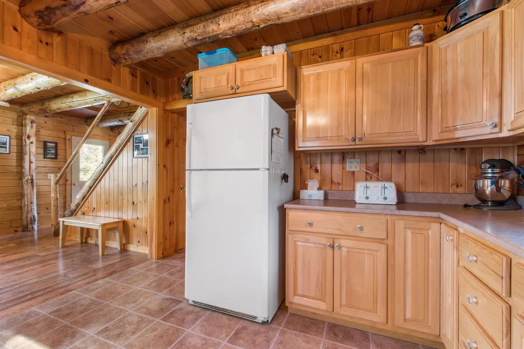 948 South Hill Road Stewartstown NH 03576