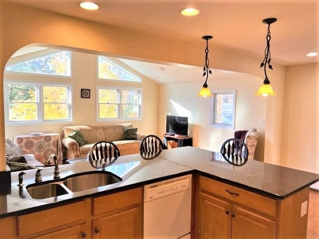 60 Liberty Lane Keene NH 03431