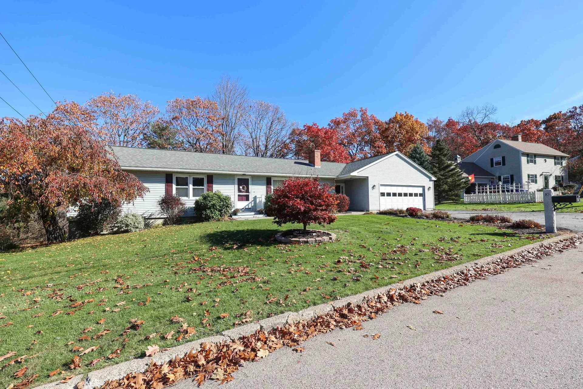10 Lindstrom Lane Manchester NH 03104