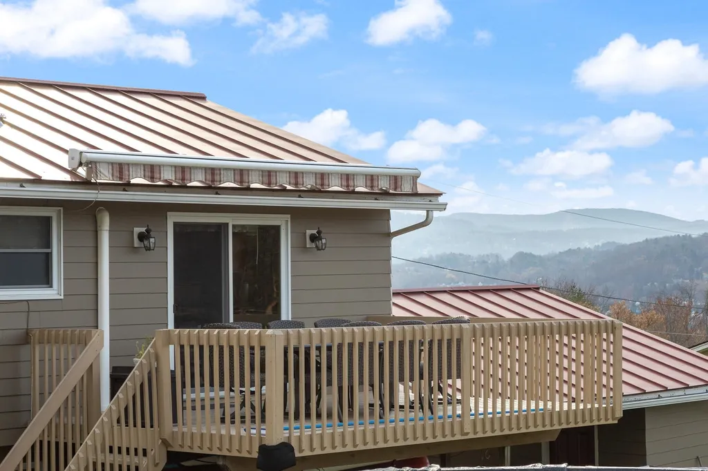 18 Cano Drive Barre Town VT 05641
