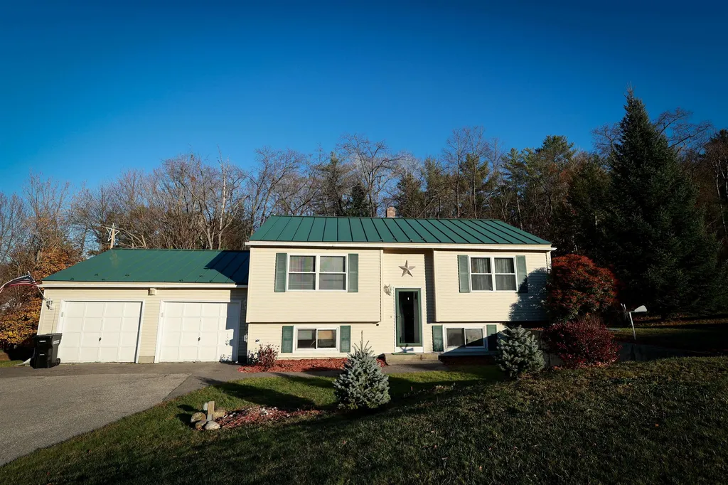 7 Nel Mar Heights Claremont NH 03782