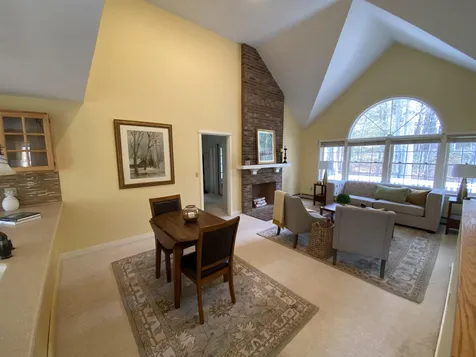 6 Foxglove Lane Wolfeboro NH 03894