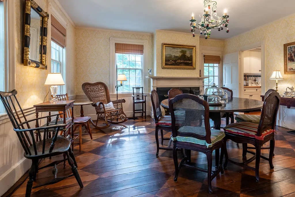 89 Academy Circle Woodstock VT 05071