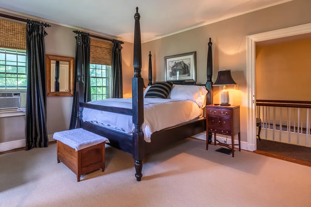 89 Academy Circle Woodstock VT 05071