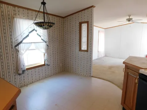 3 Parker Avenue Raymond NH 03077