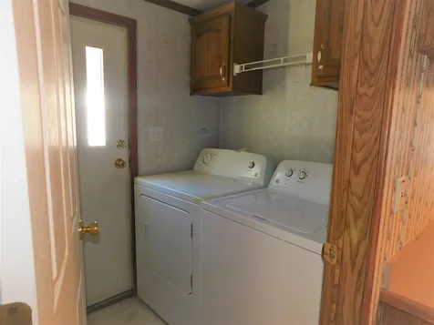 3 Parker Avenue Raymond NH 03077