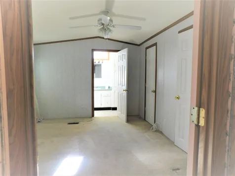 3 Parker Avenue Raymond NH 03077