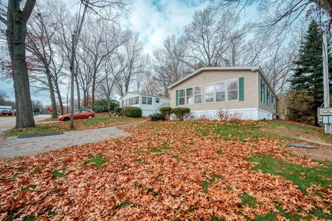 3 Oak Hill Drive Hampstead NH 03841
