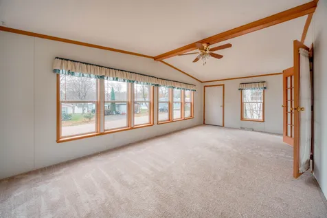 3 Oak Hill Drive Hampstead NH 03841
