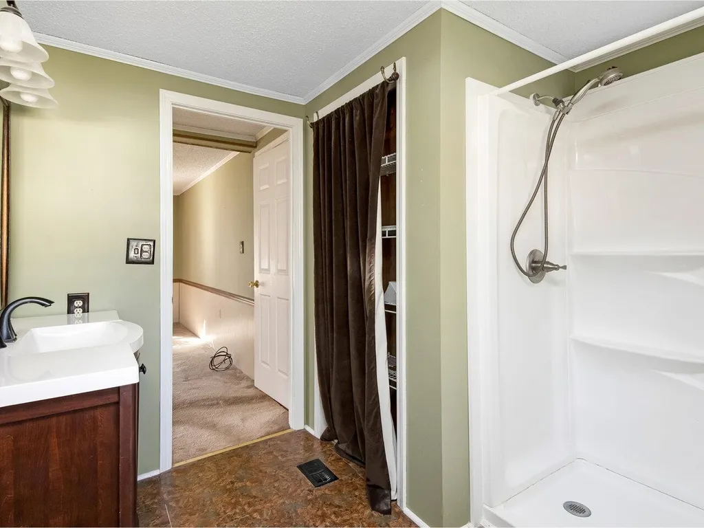 148 Williston Woods Road Williston VT 05495