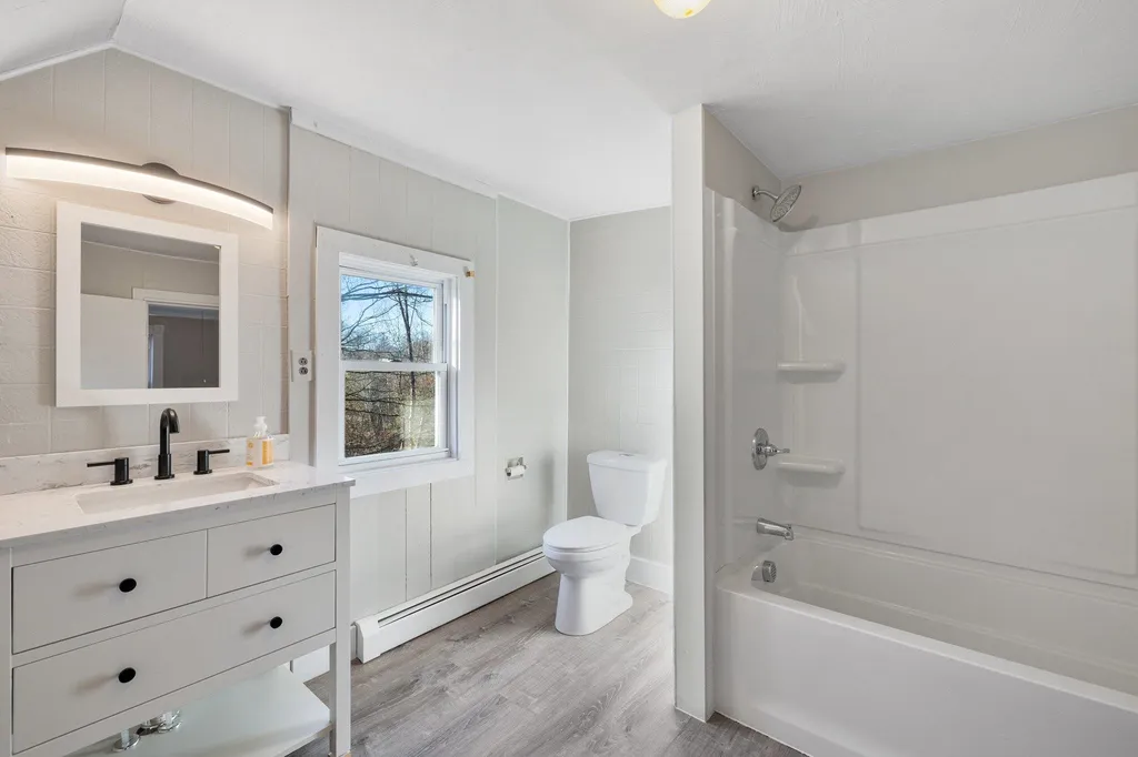599 Central Street Franklin NH 03235