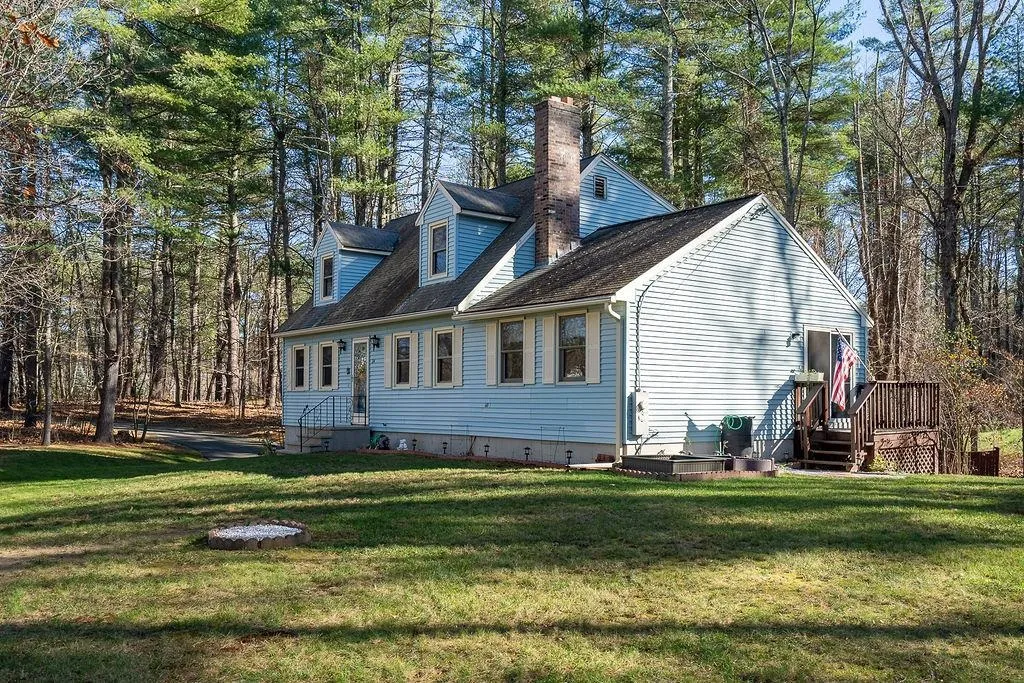 24 Windham Depot Road Derry NH 03038