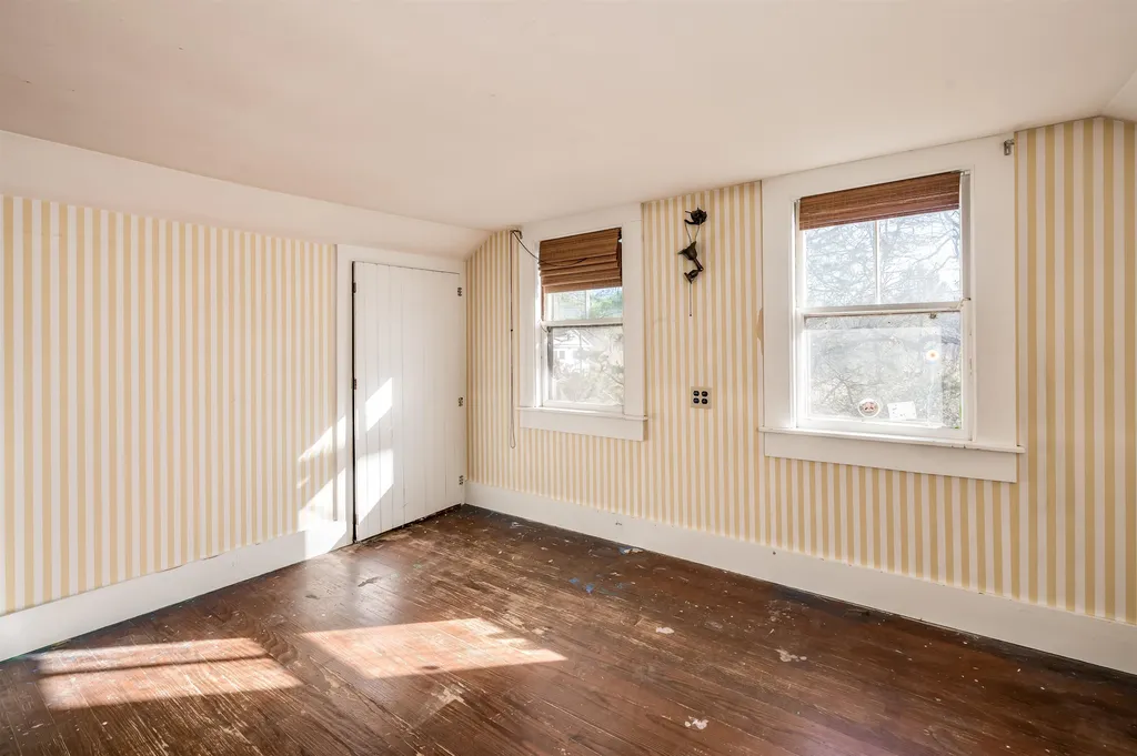 81 Dover Road Durham NH 03824