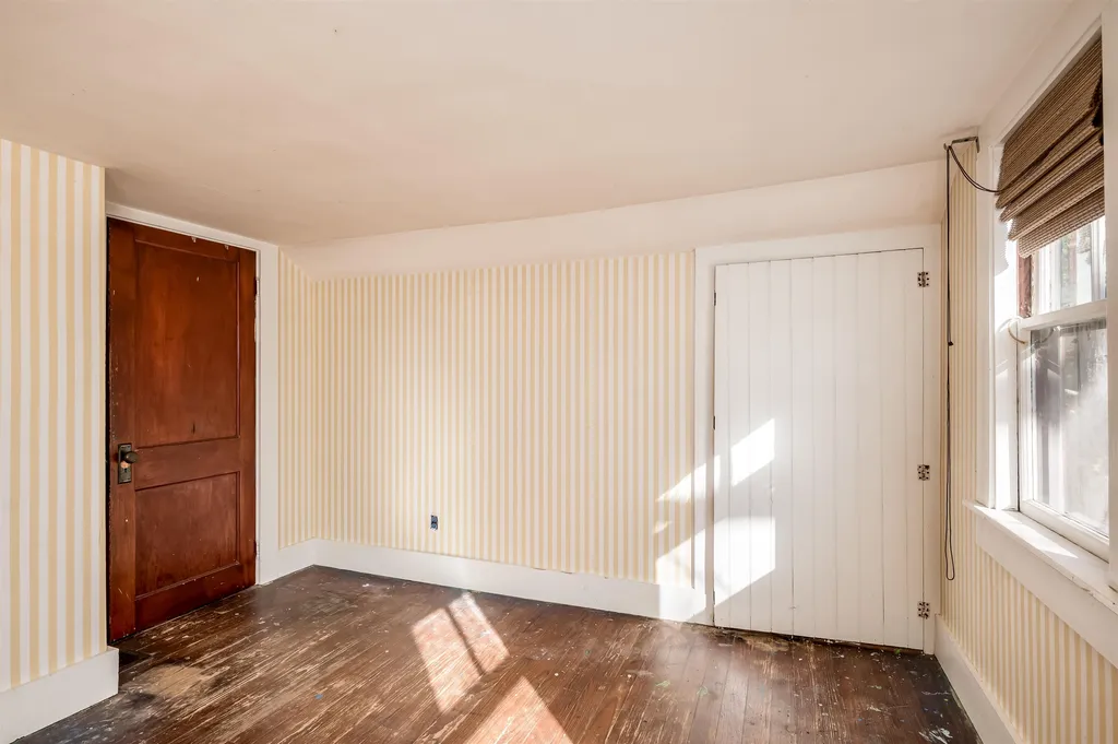 81 Dover Road Durham NH 03824