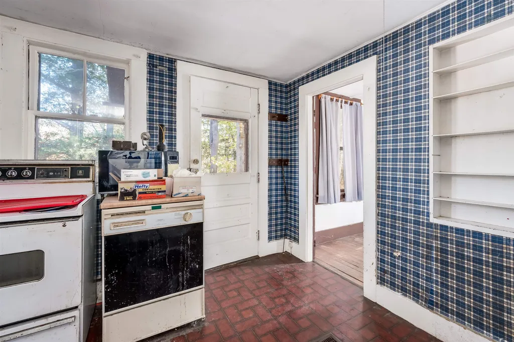 81 Dover Road Durham NH 03824