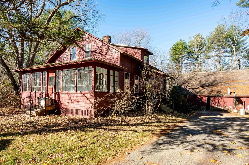 81 Dover Road Durham NH 03824