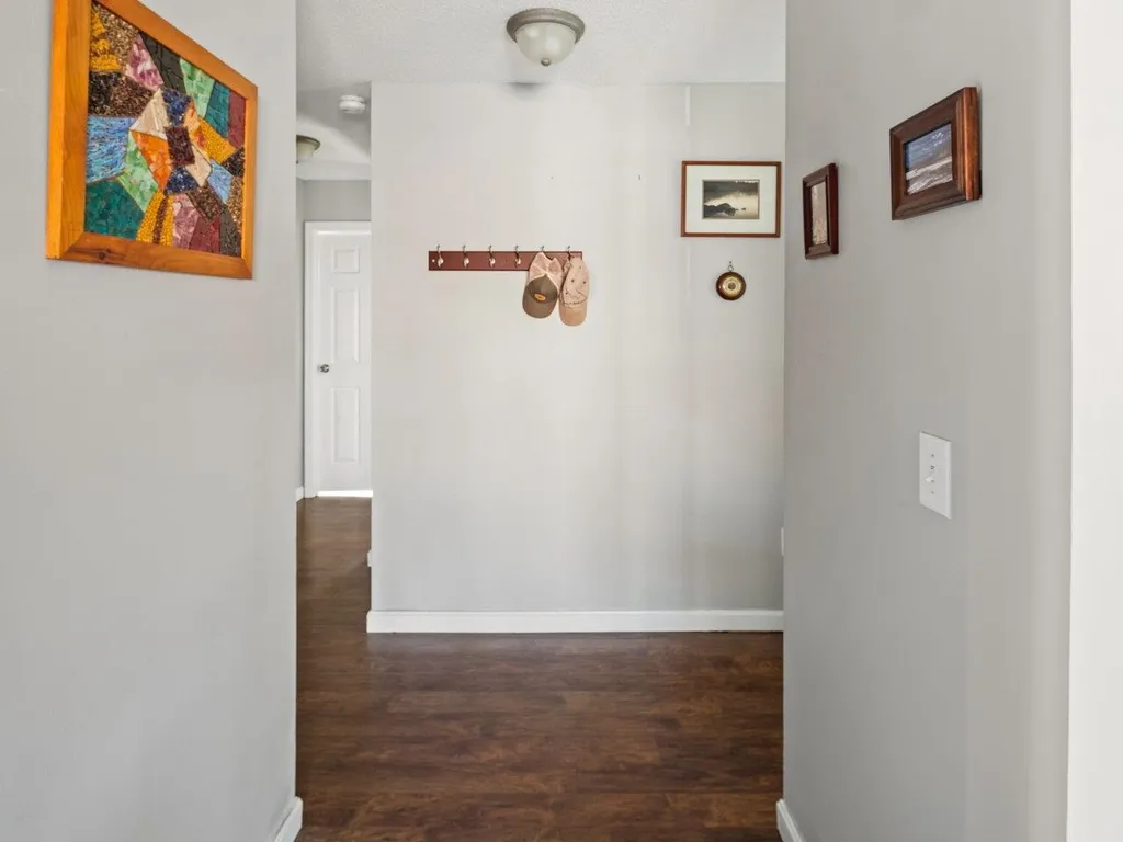166 N Twin Oaks Terrace South Burlington VT 05403