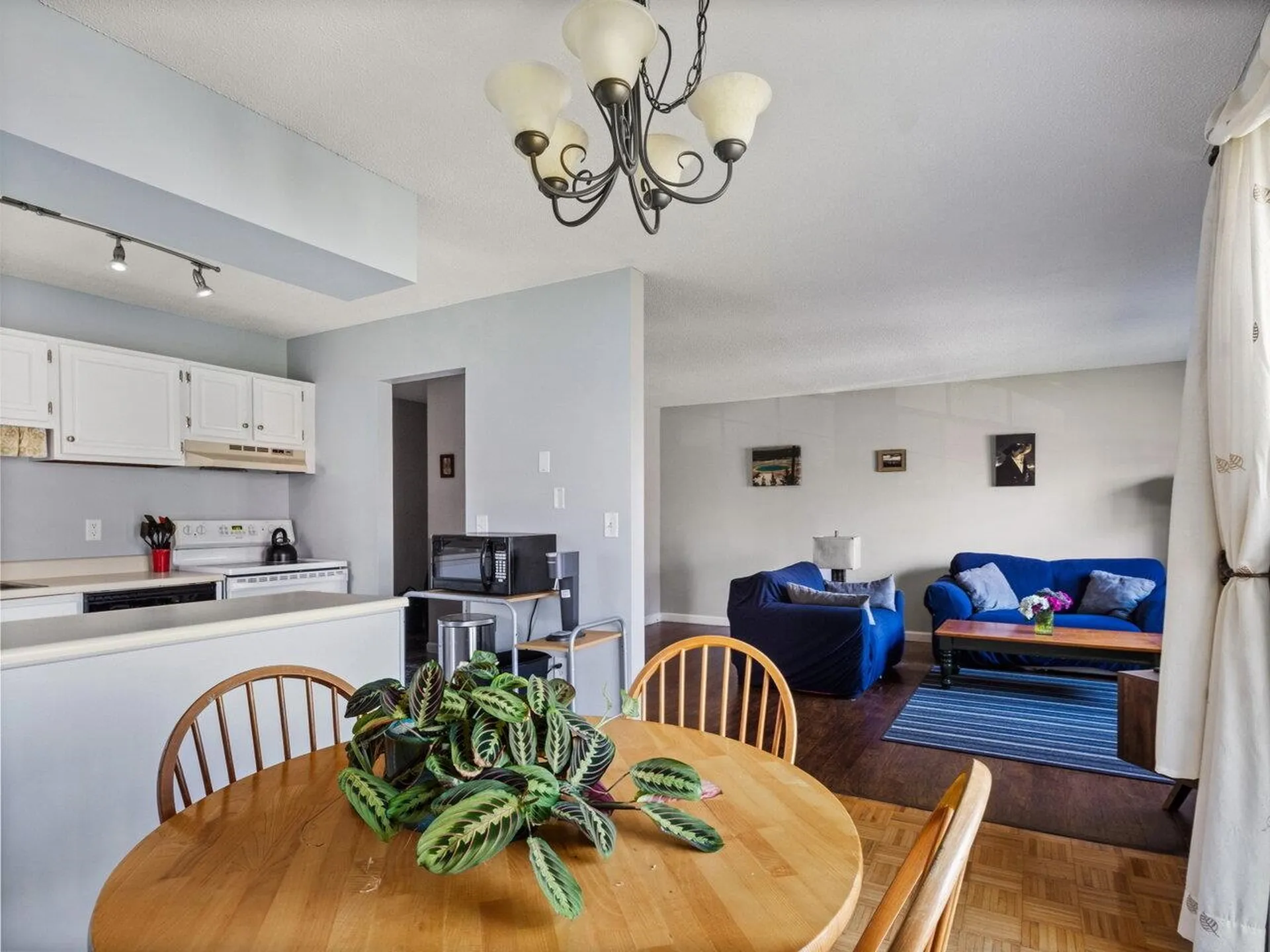 166 N Twin Oaks Terrace South Burlington VT 05403