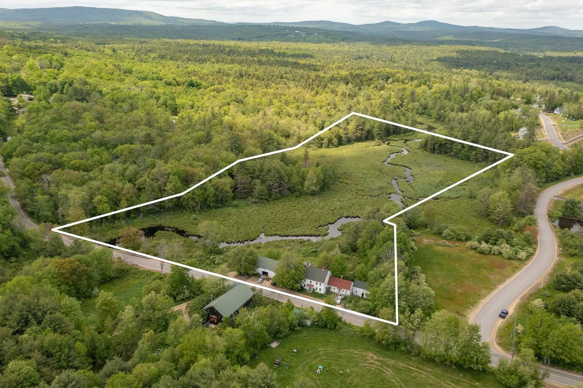 254 Stagecoach Road Barrington NH 03825