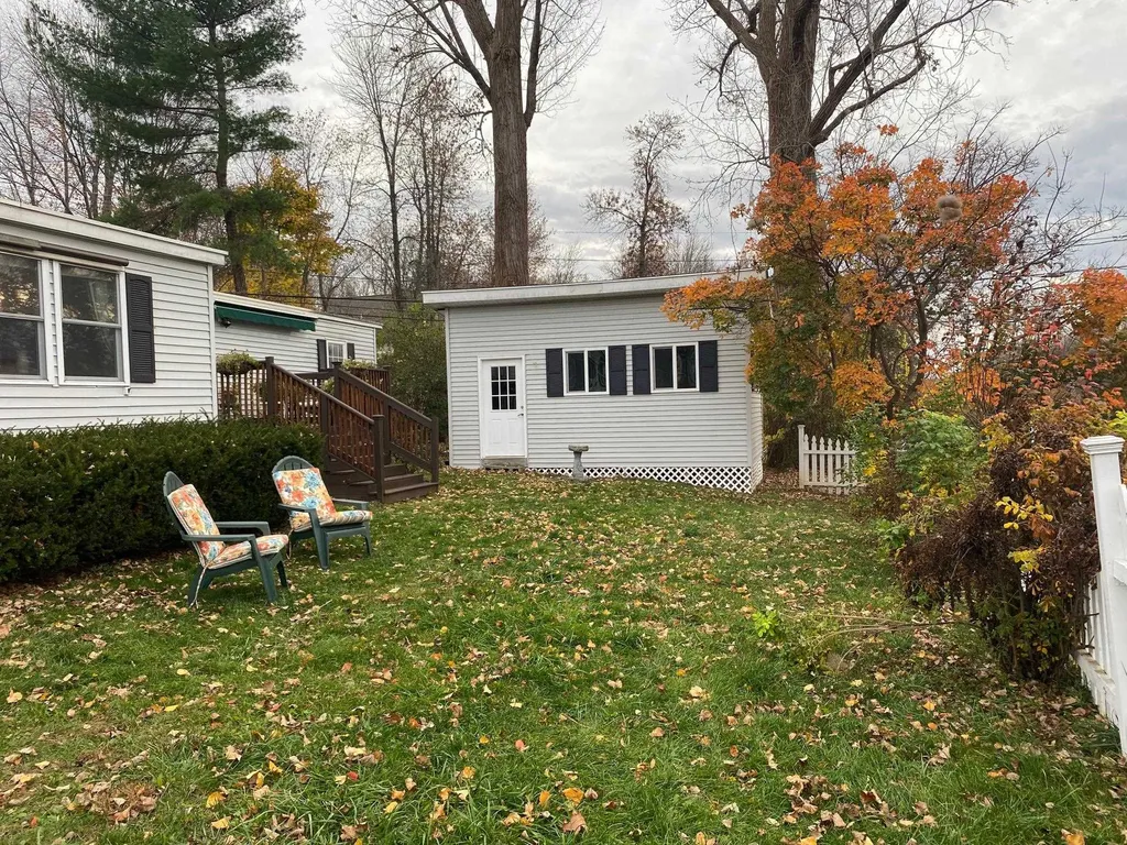 272 Penny Lane Shelburne VT 05482
