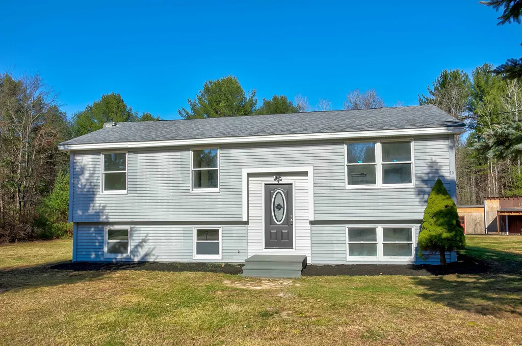 16 Oneil Drive Andover NH 03216