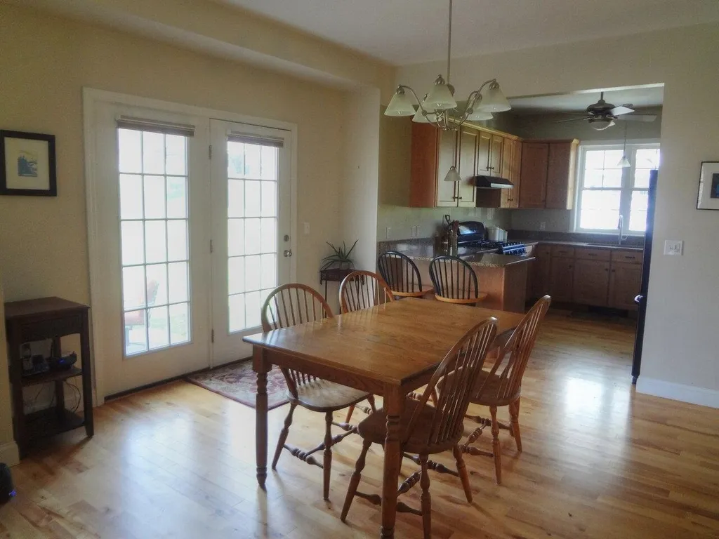 41 Lilac Lane Hinesburg VT 05461