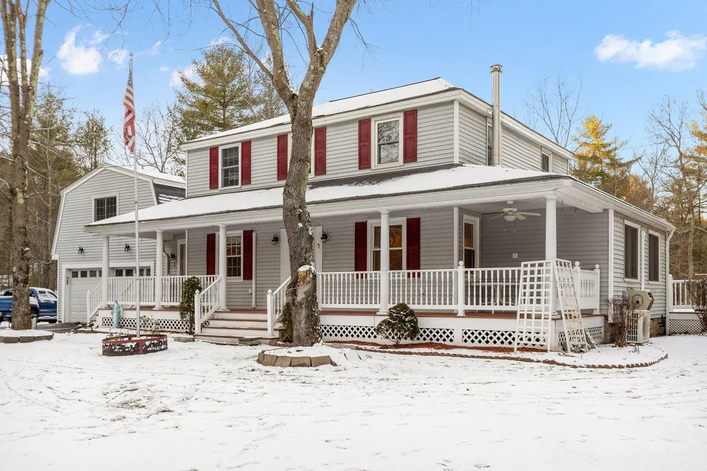 1 Mercury Lane Pelham NH 03076