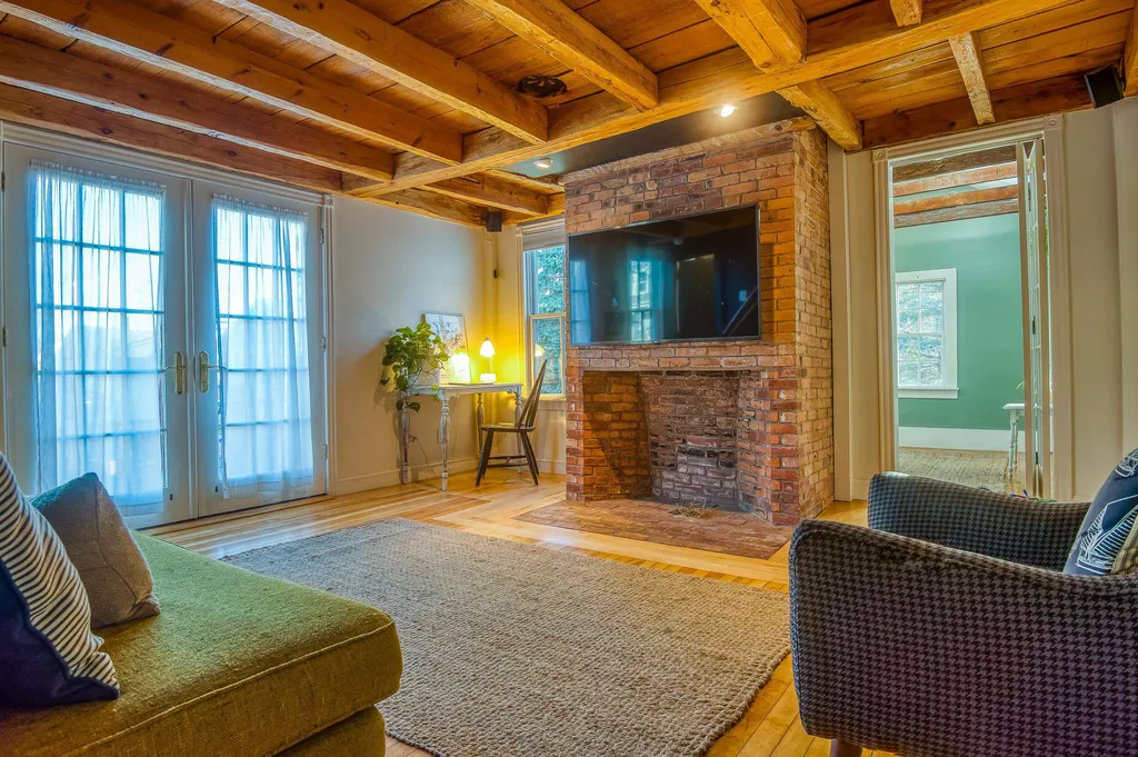 62 Kane Street Portsmouth NH 03801