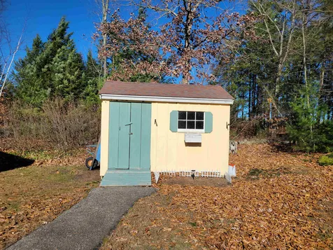 65 Hub Hollow Road Danville NH 03819