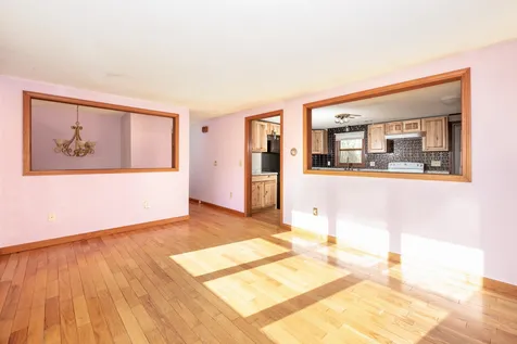 26 Windemere Heights Laconia NH 03246
