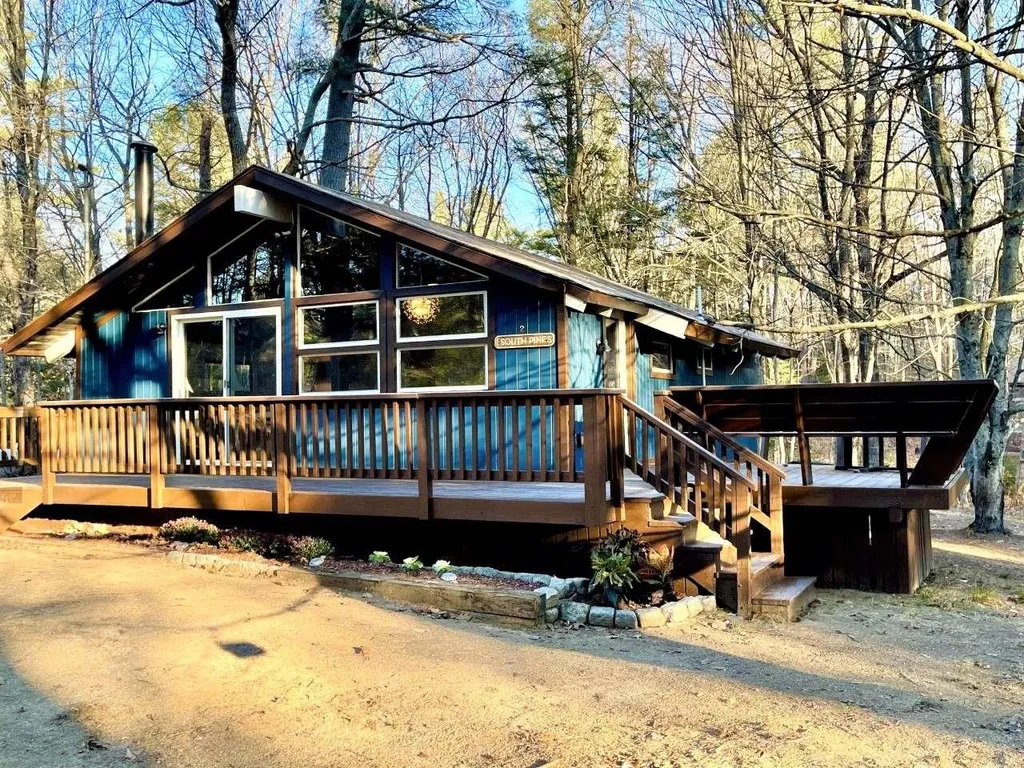2 South Pines Road Conway NH 03813