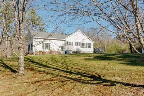 22 Fiddlehead Lane Rochester NH 03867