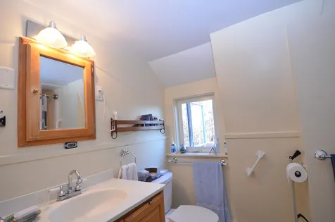 18 Elm Drive York ME 03909