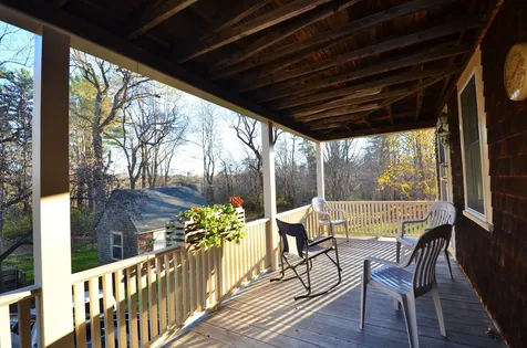 18 Elm Drive York ME 03909