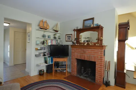 18 Elm Drive York ME 03909
