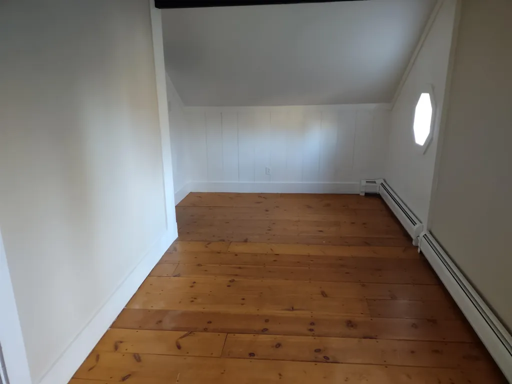 26 Pleasant Street Antrim NH 03440