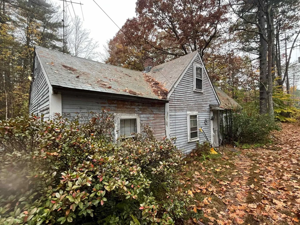 37 Depot Road Epping NH 03042