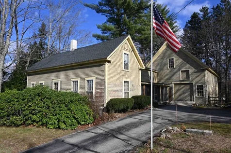 43 Maple Street Hopkinton NH 03229