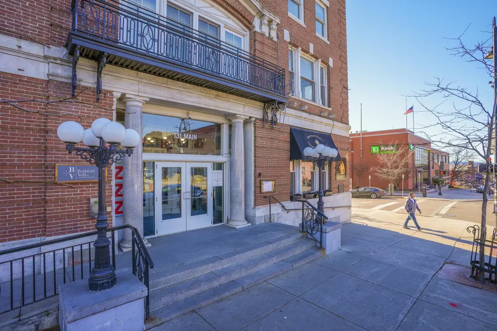 131 Main Street Burlington VT 05401