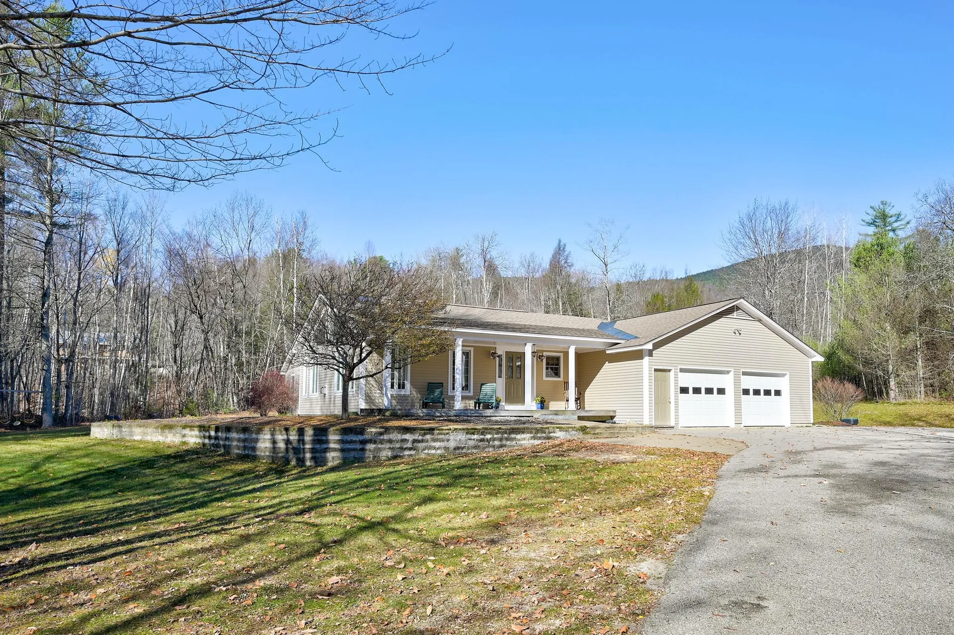 977 Hurricane Mountain Road Bartlett NH 03845