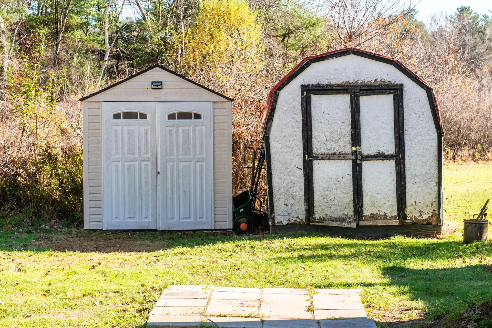 8 Darlene Lane Litchfield NH 03052