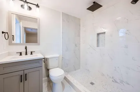 6 Burnham Avenue Durham NH 03824