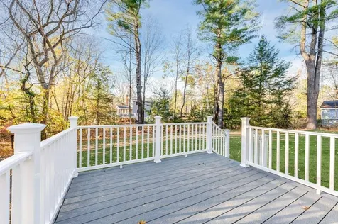 6 Burnham Avenue Durham NH 03824