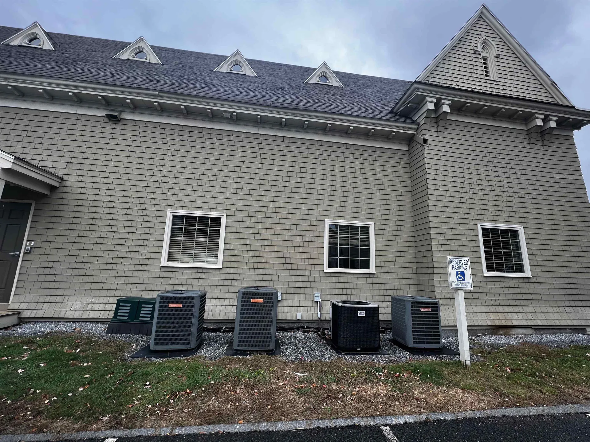 138 Coolidge Avenue Manchester NH 03102