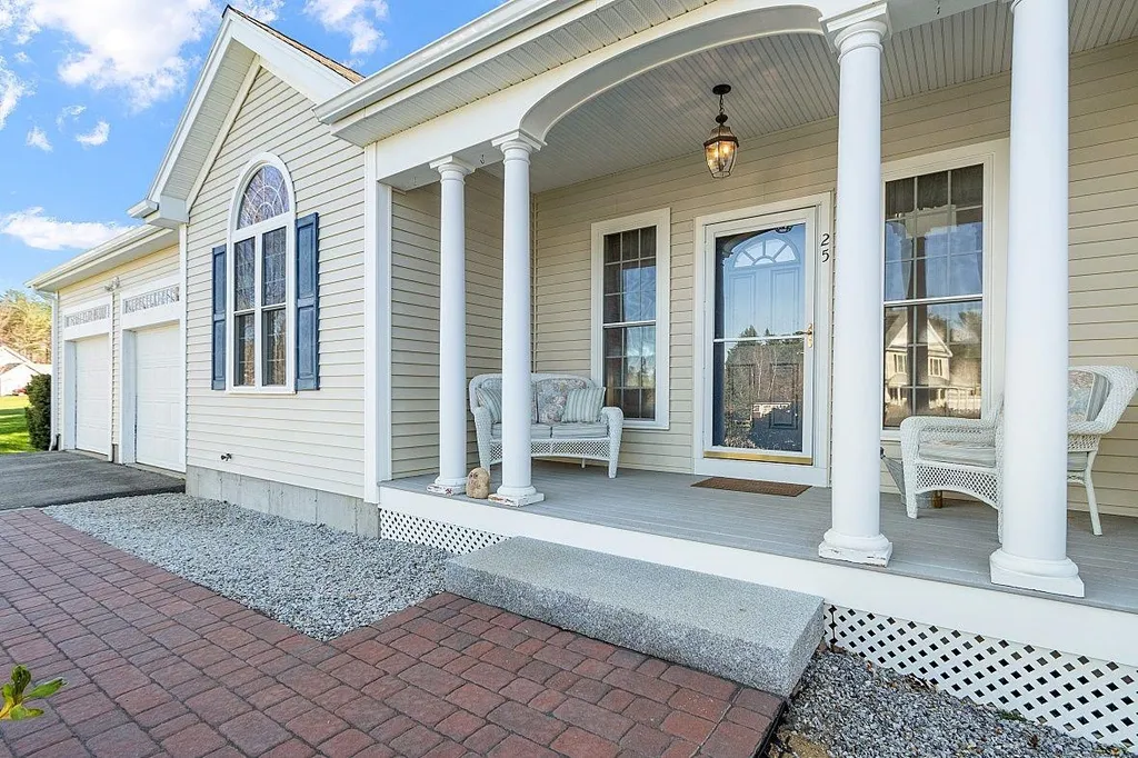 25 Bela Brook Lane Concord NH 03301
