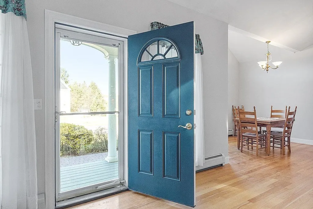 25 Bela Brook Lane Concord NH 03301