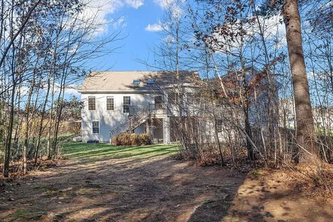 25 Bela Brook Lane Concord NH 03301